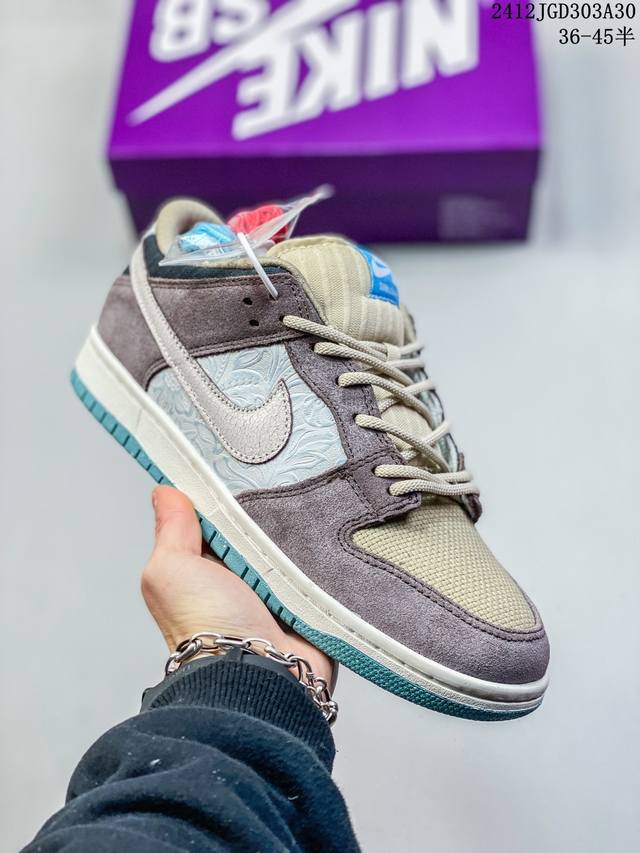 Nike Sb Dunk Low 扣篮系列复古低帮休闲运动滑板板鞋。采用脚感柔软舒适zoomair气垫，有效吸收滑板等极限运动在落地时带来的冲击力，为街头运动者