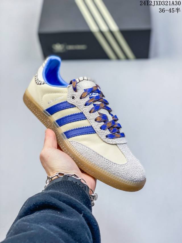 阿迪达斯 德训鞋 Adidas Originals Samba Og Shoes 经典运动鞋小白鞋 T头鞋 彰显休闲摩登风情的时尚经典鞋。它诞生于50年代的足球