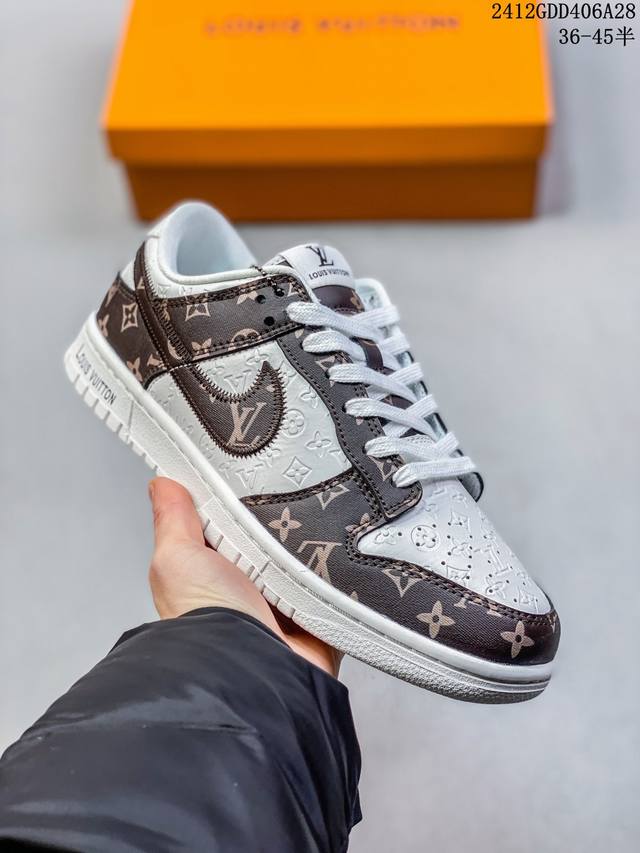 海外爆款限量发售！公司级 Nike Sb Dunk Low“斯图西联名 弹幕藏蓝勾” 周年高端定制 低帮休闲板鞋 定制鞋盒 大厂纯原品质出货 超高清洁度 皮料切