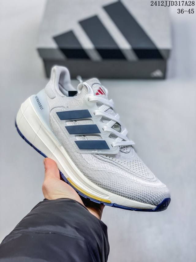 2024年春季adidas Ultraboost Light休闲减震防滑透气 低帮跑步鞋 男女款白蓝色 12Jjd317A28