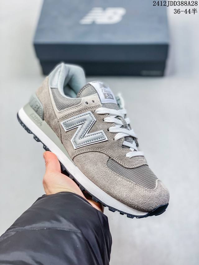 Nb 574 新百伦 New Balance Nb 574系列舒适百搭复古拼接时尚休闲运动鞋。New Balance 的 574 具有识别性和持久流行性，从它作