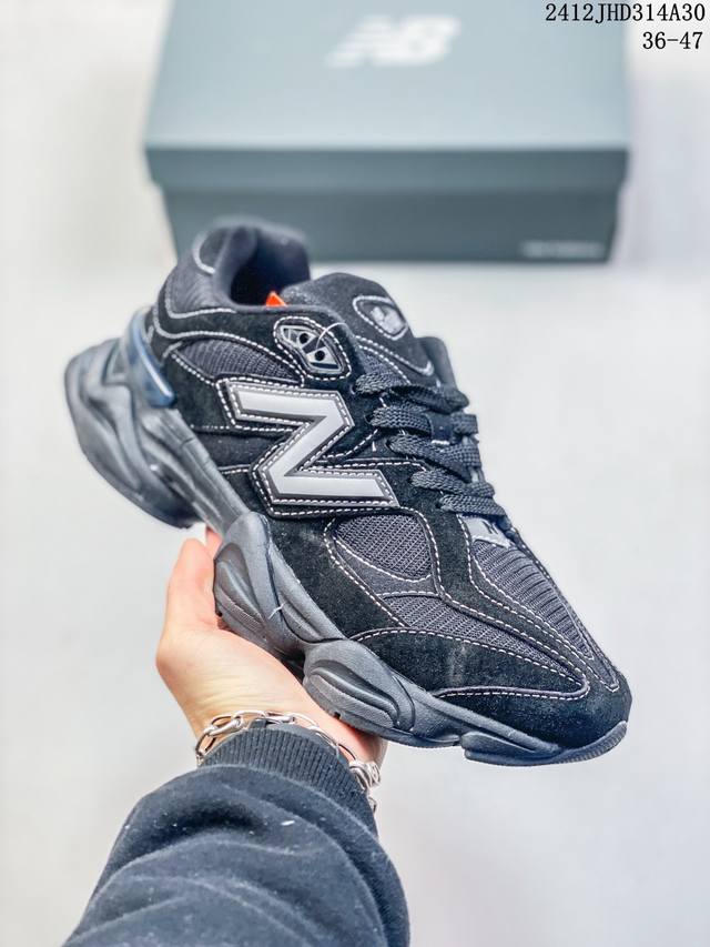 公司级new Balance 公司级版本 Nb9060 联名款 复古休闲运动慢跑鞋 鞋款灵感源自设计师本人对夏日的怀日回忆。鞋面大身由空间双格及磨砂鞋面拼接而生