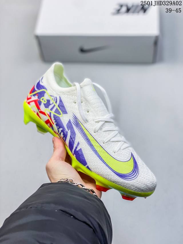 耐克 Nike Vapor 15 Academy Mercurial Dream Speed 耐克c罗系列男子人造草地足球鞋 训练鞋 长钉鞋底慢跑鞋。后跟搭载