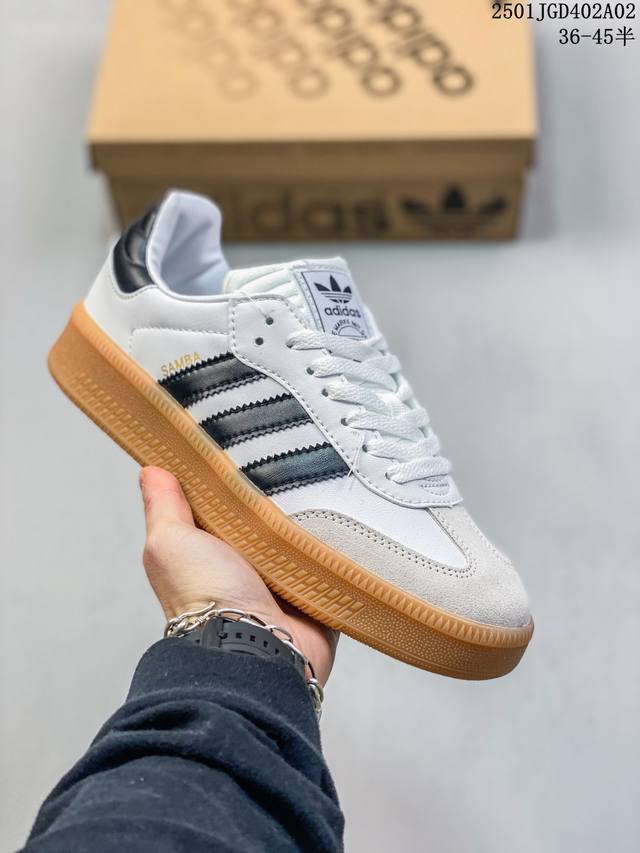 阿迪达斯 三叶草adidas Samba Xlg 桑巴舞系列绅士德训足球风百搭低帮厚底增高休闲运动板鞋。货号：Ie1576 Size：如图所示 01Jgd402