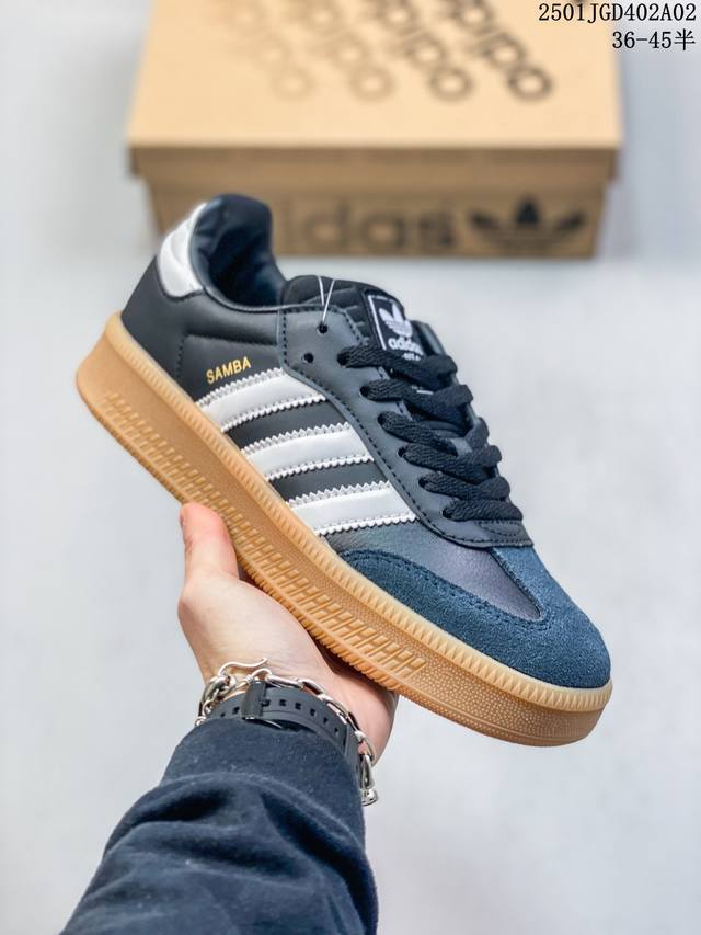 阿迪达斯 三叶草adidas Samba Xlg 桑巴舞系列绅士德训足球风百搭低帮厚底增高休闲运动板鞋。货号：Ie1576 Size：如图所示 01Jgd402