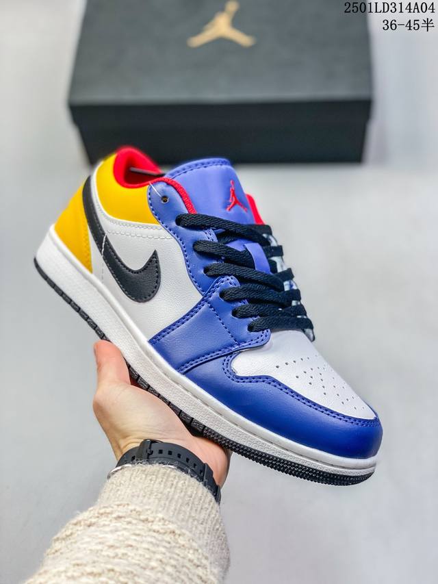 公司级nike Air Jordan 1 Low Aj1乔1低帮休闲板鞋 同步官方配色 官方货号:554725-113 尺码:36-45 Id:01Ld314A