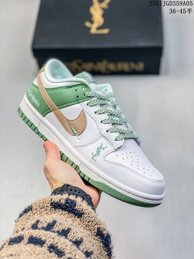 耐克 Nike Dunk Low Retro 运动鞋复古板鞋 Ysl联名。作为 80 年代经典篮球鞋款，起初专为硬木球场打造，后来成为席卷街头的时尚标杆，现以经