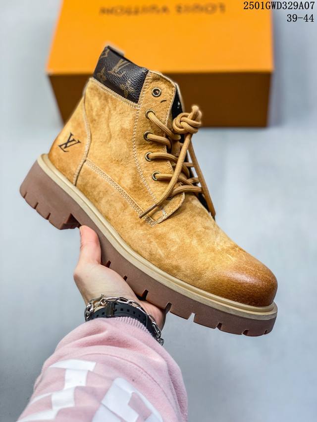 年终清仓 特价福利 Lv X Timberland Lv联名添柏岚大黄靴 顶奢流量品牌与时代经典的结合之作 #代购专供品质 高弹modern 外置防滑橡塑发泡超