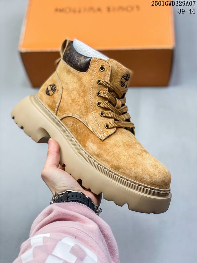 年终清仓 特价福利 Lv X Timberland Lv联名添柏岚大黄靴 顶奢流量品牌与时代经典的结合之作 #代购专供品质 高弹modern 外置防滑橡塑发泡超