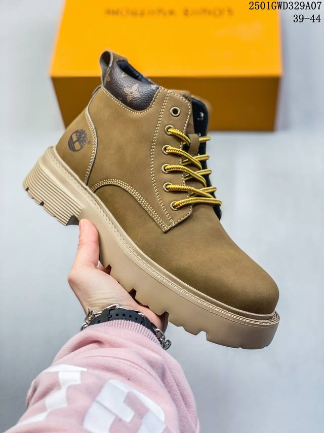 年终清仓 特价福利 Lv X Timberland Lv联名添柏岚大黄靴 顶奢流量品牌与时代经典的结合之作 #代购专供品质 高弹modern 外置防滑橡塑发泡超