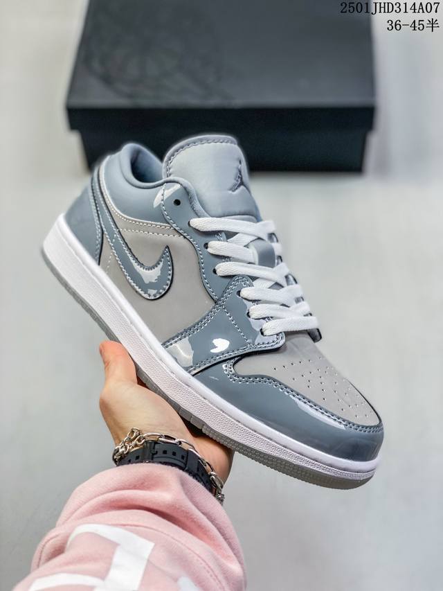 公司级air Jordan 1 Low Aj1乔1低帮休闲板鞋 同步官方配色 官方货号:Hf3148-011 尺码:36 36.5 37.5 38 38.5 3