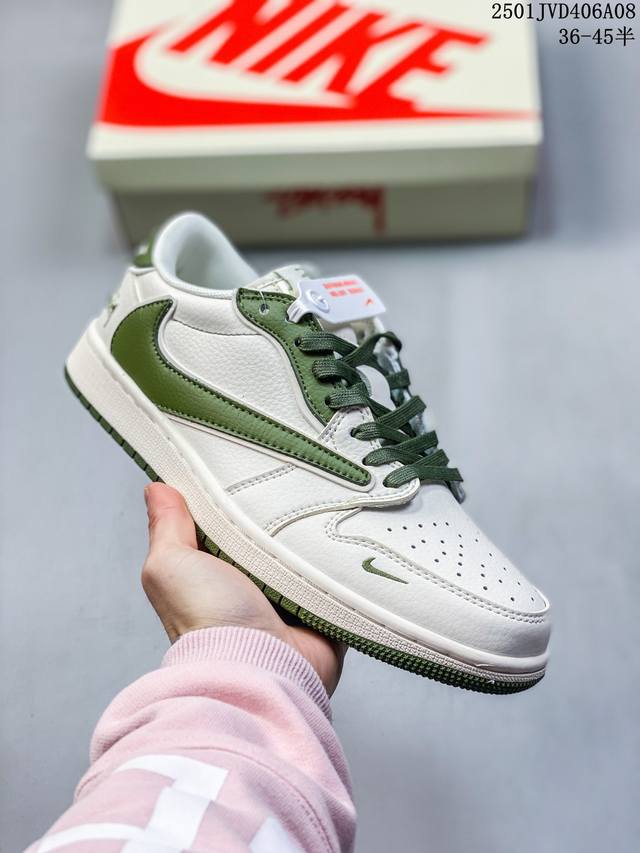 海外爆款限量发售！公司级 Travis Scott X Fragment Design X Jordan Air Jordan 1 Low Og Sp 斯图西联