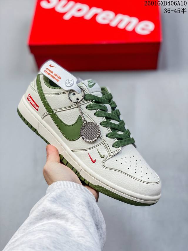 Supreme X Nk Dunk Low 低帮sup联名白黑红 货号：Xx2025-316 Size：36 36.5 37.5 38 38.5 39 40 4