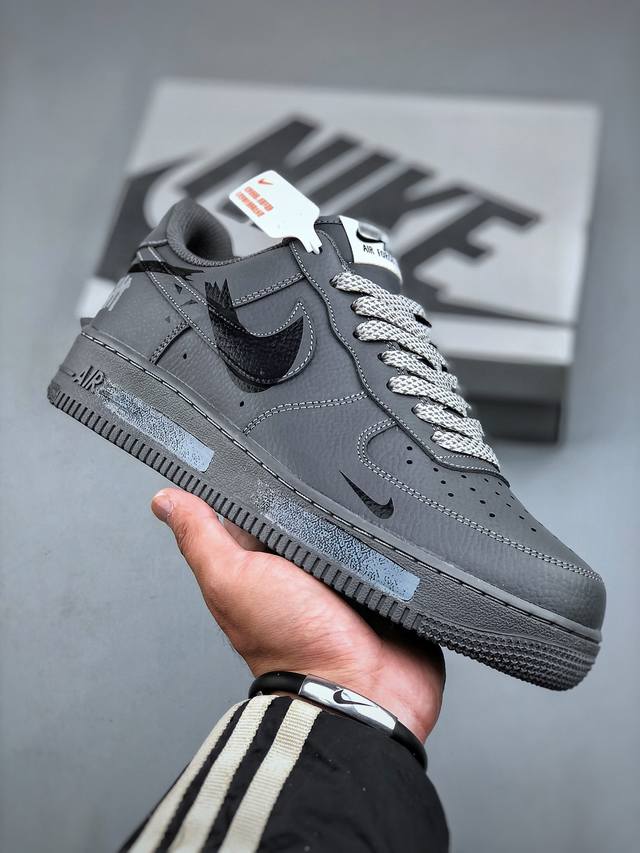 Nike Air Force 1 Low 07 X Undefeated 断裂三钩深灰满天星原楦头原纸板 打造纯正低帮空军版型专注外贸渠道 全掌内置蜂窝气垫 原