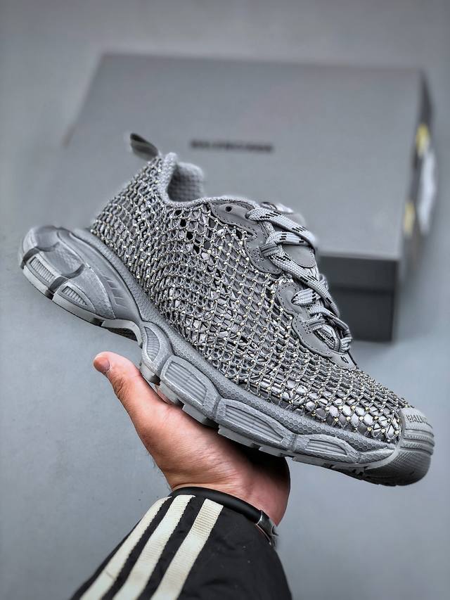 I8版 Balenciaga Phantom Sneaker 满钻巴黎世家全新十代3Xl潮流跑鞋 完美清洁度增加全新设计 在延续 Track Trainer 户