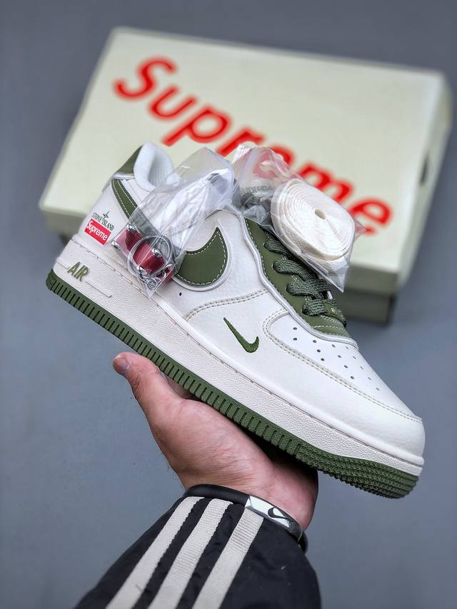 Nike Air Force 1 Low 07 X Supreme 白绿小钩满天星原楦头原纸板 打造纯正低帮空军版型专注外贸渠道 全掌内置蜂窝气垫 原盒配件 原