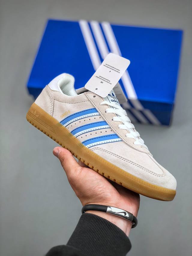 Adidas Hand 2系列绅士德训足球风百搭低帮休闲运动板鞋货号:Ig6190 尺码：36 36 37 38 38 39 40 40 41 42 42 43