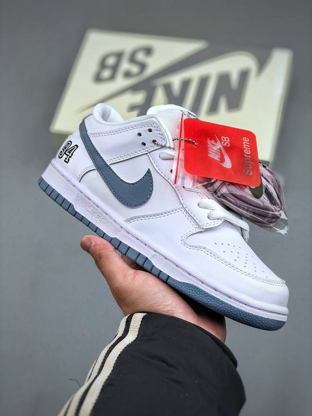 性价比版本 Nike Sb Dunk Low 白兰 独家版型蒸餾加工帶來的是更好的视觉和脚感体验 清洁度 电绣工艺 皮料切割干净无任何毛边 细节完美官方货号：H