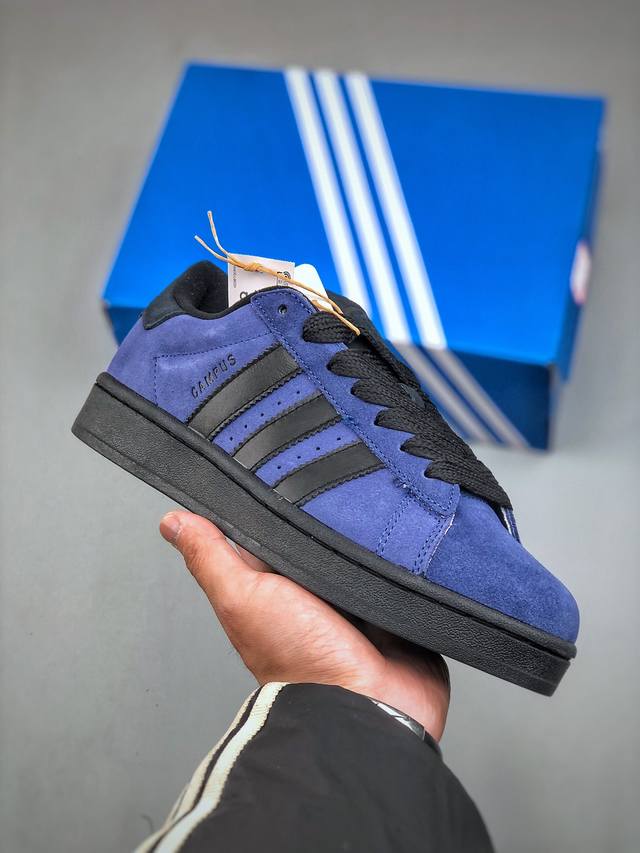 Adidas Originals Campus 00S 深蓝色复古潮流休闲面包鞋 原装公司级生生不息的经典之作，短绒麂皮面料，质感满满。加厚了中底，提供出色的缓