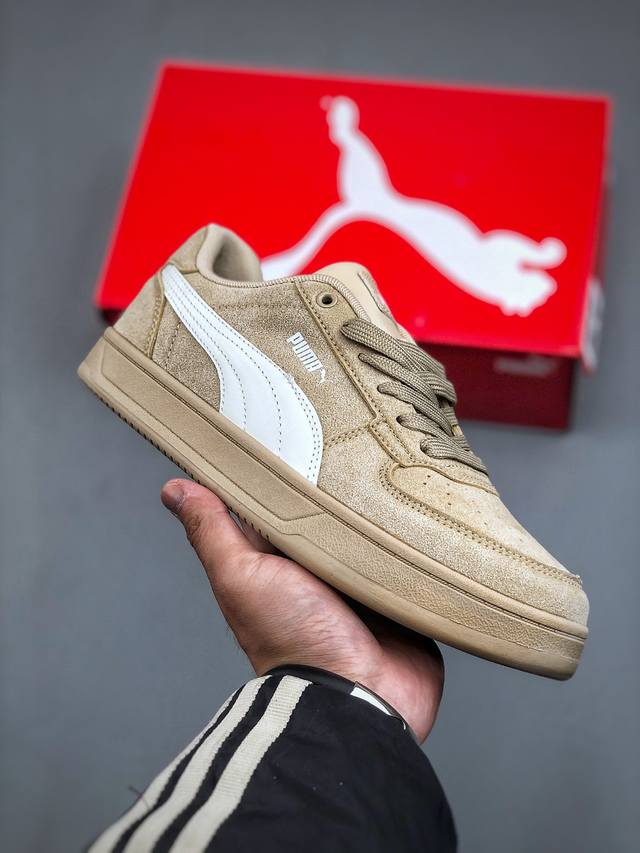 Puma Caven 2.0 Retro Club 彪马防滑耐磨低帮德训板鞋 孔眼底座和脚趾凸起由猪八革材料制成 支持侧踏时的踏步工作 即使在健身房等使用环境中