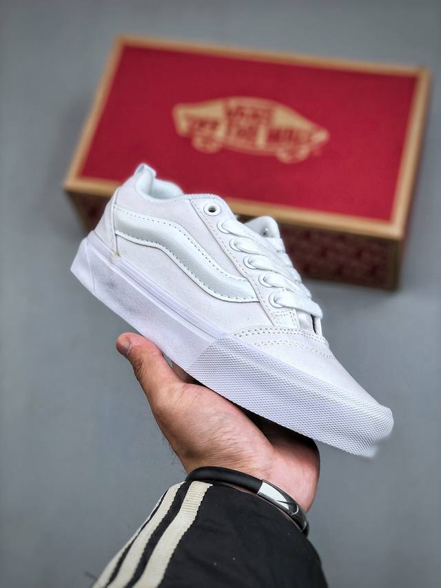 Vans Knu Skool 百搭休闲防滑减震低帮 板鞋男女同款 颜色：Vans 面包白条 尺码：35 36 36.5 37 38 38.5 39 40 40.