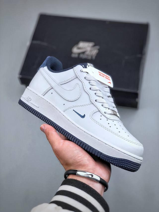 今日福利款 Nike Air Force 1 Low 白蓝小勾 原楦头原纸板 打造纯正空军版型专注外贸渠道 全掌内置蜂窝气垫 原盒配件 原厂中底钢印、拉帮完美