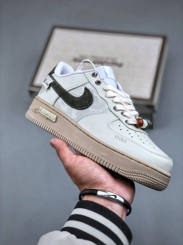 Nike Air Force 1 Low 定制款 原楦头原纸板 打造纯正空军版型专注外贸渠道 全掌内置蜂窝气垫 原盒配件 原厂中底钢印、拉帮完美 官方货号：Cj