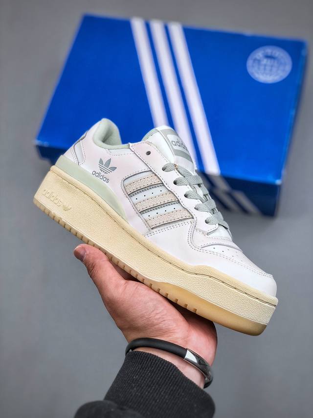 Adidas Forum Low Cl 三叶草低帮经典复古板鞋 男女潮流头层皮休闲鞋原楦原数据开发 采用牛培皮革材质全头层皮鞋面 原盒原标 专供外贸渠道货号 I