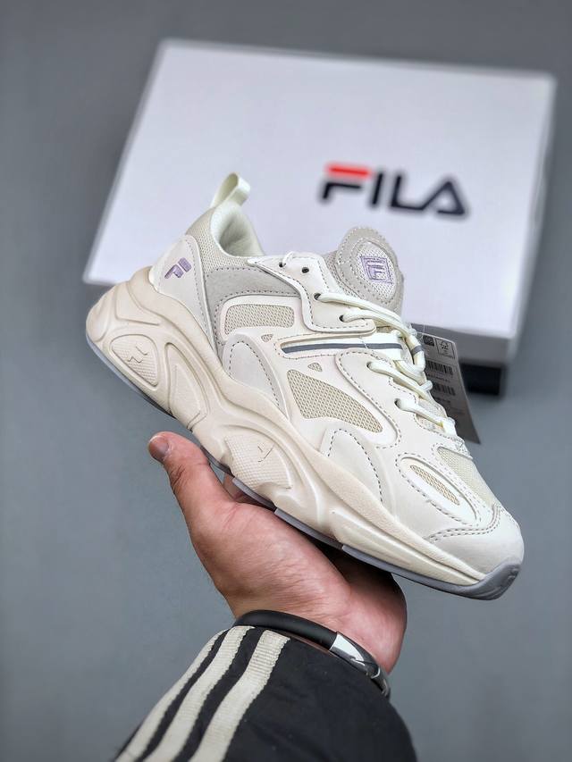 Fila 斐乐 官方新款透气休闲跑鞋 F12W232174Rwa 尺码：35-44.5 半