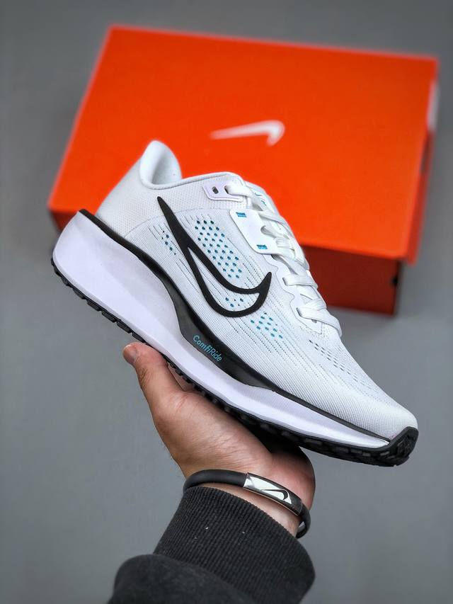 Nike Quest 6 耐克极致系列减震轻便跑鞋 Fd6033-105 尺码：36 36.5 37.5 38 38.5 39 40 40.5 41 42 42