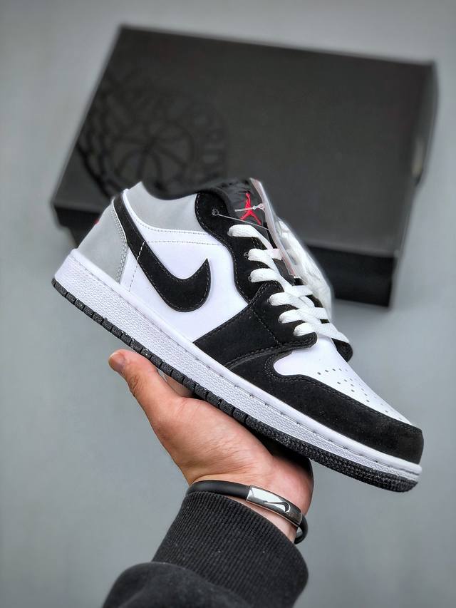 Air Jordan 1 Low 黑白-3M 反光 Aj1乔1低帮休闲板鞋 官方货号：Hf3 -106 Size： 36 36.5 37.5 38 38.5 3