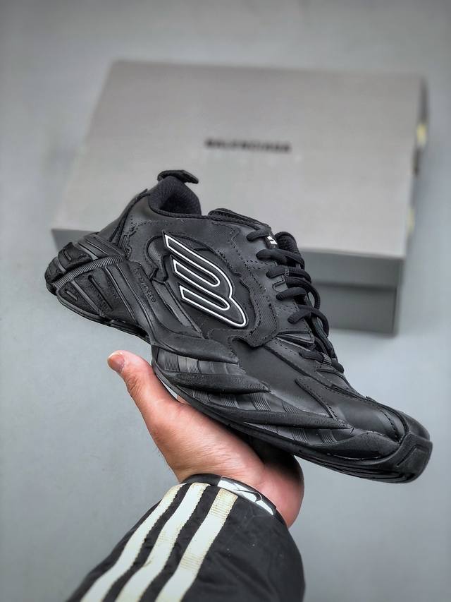 Xa版 Balenciaga巴黎世家 Monday 黑色 货号：825 Wdtsc 1000 尺码：35 36 37 38 39 40 41 42 43 44