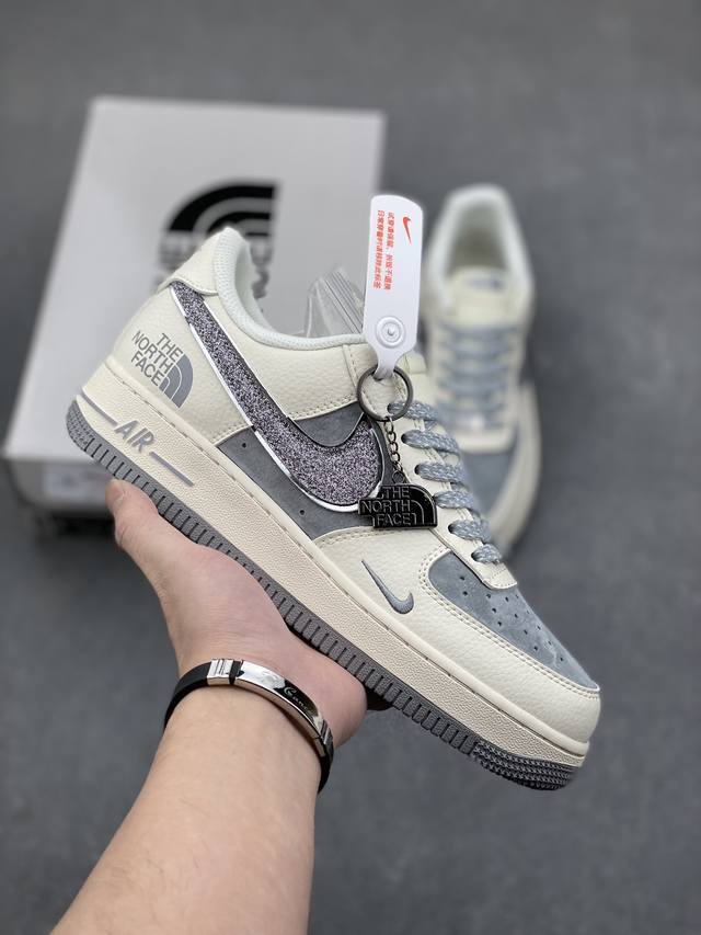 海外限量发售！公司级nike Air Force 1 '07 Low “北面联名”空军一号 低帮 运动鞋 休闲鞋 折边针车 工艺难度大 原楦头原纸板 原装鞋盒