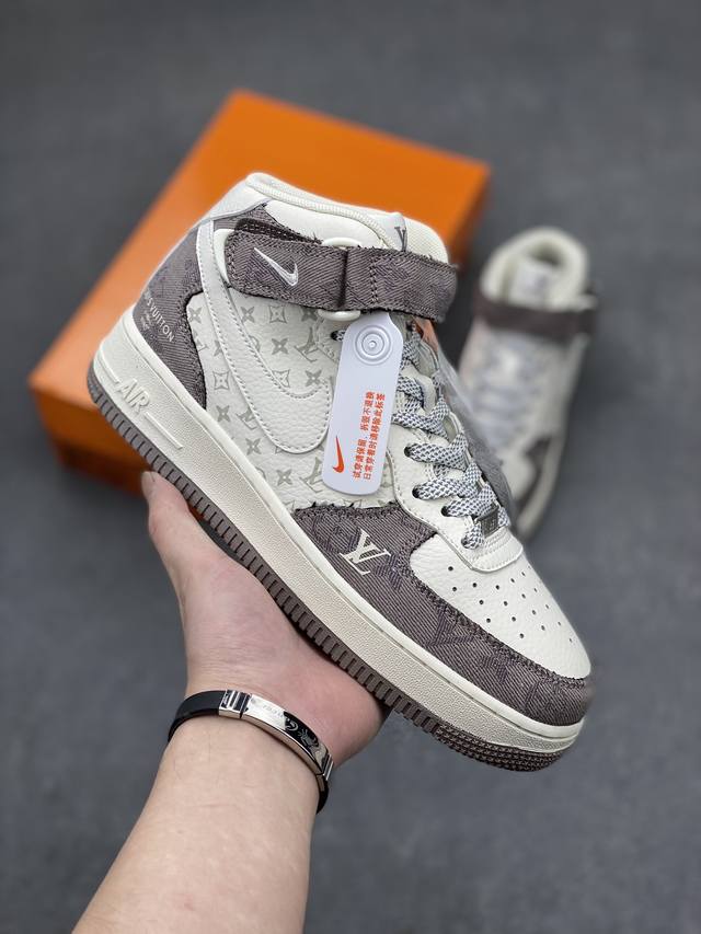 工厂套现 元旦福利 原本地300版本 海外限量发售！公司级nike Air Force 1 '07 Low “Lv联名--灰牛仔印花”空军一号 中帮 运动鞋 休