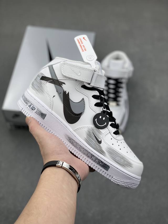 官方爆款定制 二次元主题 Nike Air Force 1 Low’07 空军一号绑带低帮休闲板鞋 定制皮料 原厂3D打印 定制鞋盒 原楦原纸板 纯正空军版型