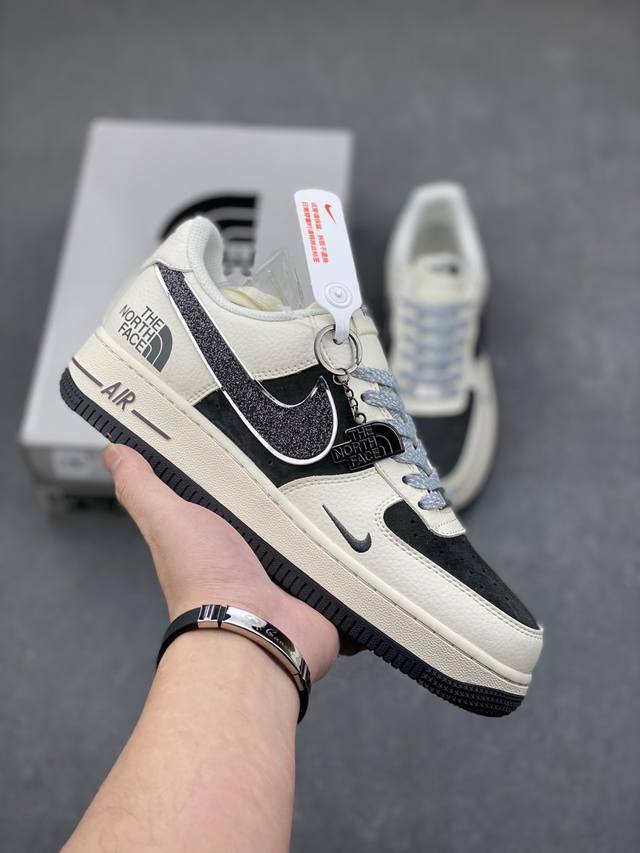 海外限量发售！公司级nike Air Force 1 '07 Low “北面联名”空军一号 低帮 运动鞋 休闲鞋 折边针车 工艺难度大 原楦头原纸板 原装鞋盒