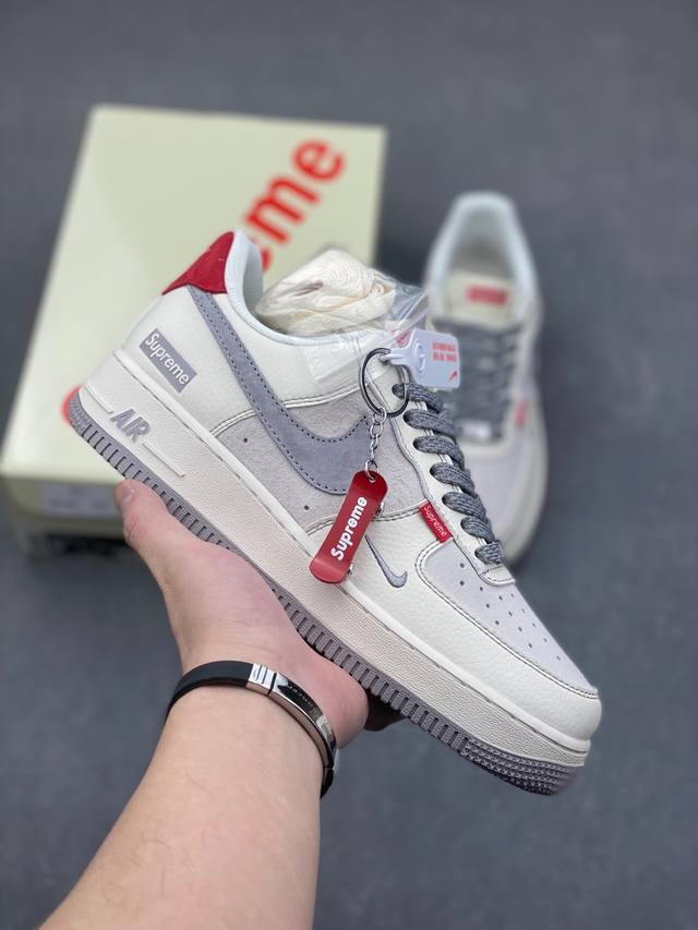 海外限量发售！公司级nike Air Force 1 '07 Low “Supreme联名--空军一号 低帮 运动鞋 休闲鞋 折边针车 工艺难度大 原楦头原纸板