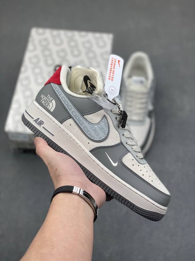 海外限量发售！公司级nike Air Force 1 '07 Low “北面联名--Cdg米灰”空军一号 低帮 运动鞋 休闲鞋 折边针车 工艺难度大 原楦头原纸