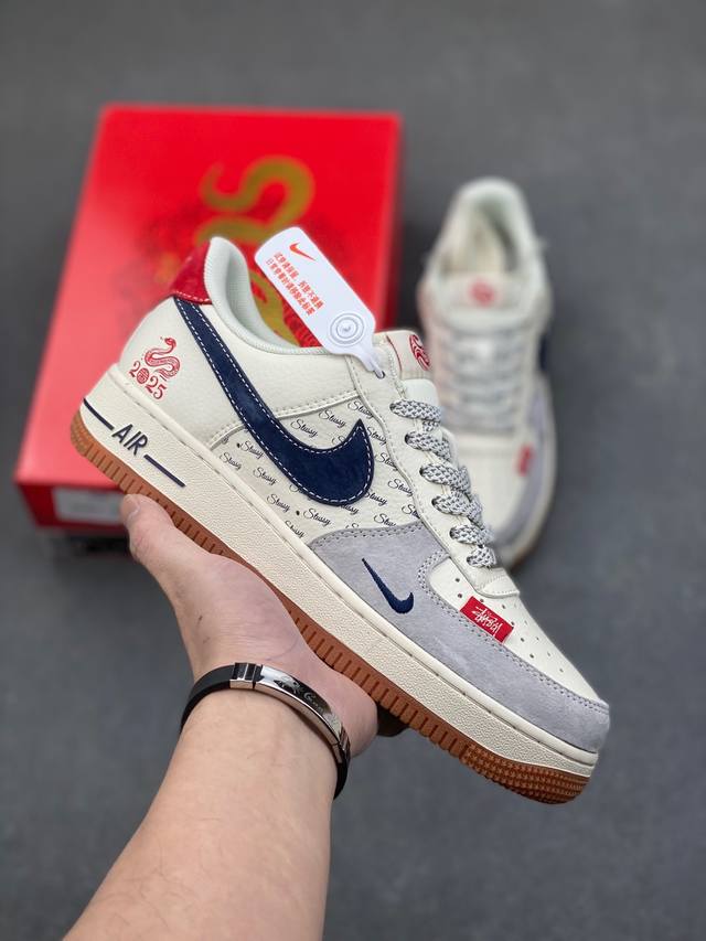 海外限量发售！公司级nike Air Force 1 '07 Low 空军一号 低帮 运动鞋 休闲鞋 折边针车 工艺难度大 原楦头原纸板 原装鞋盒 定制五金配件