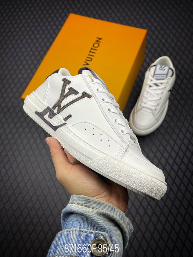 Lv Trainer 轻奢单品 代购级别 Zp级全套包装 Lv Trainer 最新配色运动鞋原购购入历时近两个月开发打造配色超好看 完美楦型 调试了两个月鞋面