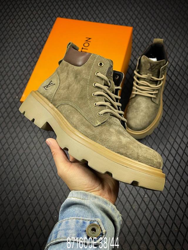 特价 E年末清仓 特价福利 Lv X Timberland Lv联名添柏岚大黄靴 顶奢流量品牌与时代经典的结合之作 #代购专供品质 高弹modern 外置防滑橡