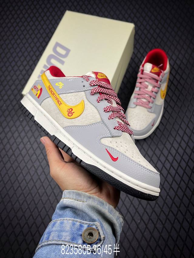 Nk Sb Dunk Low 北面蛇年联名 字幕黄勾 周年高端定制 低帮休闲板鞋 Dj2024-079 #定制鞋盒 大厂纯原品质出货 超高清洁度 皮料切割干净无