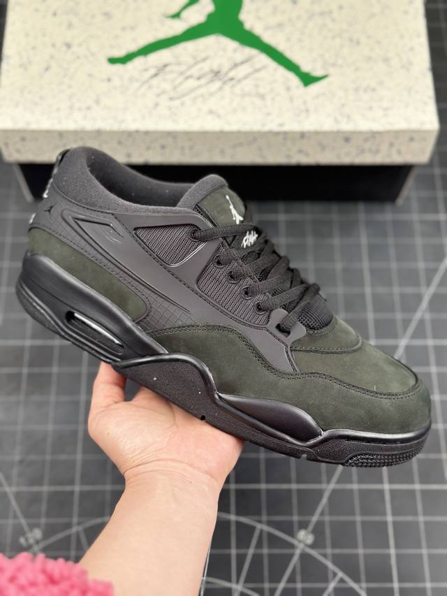 Air Jordan 4 Remastered Aj4 乔4重制生胶黑 低帮休闲运动鞋 #改造后的设计采用了别致的黑色、由纺织网布、皮革和麂皮混合而成，散发出时