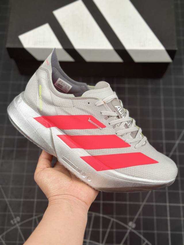 公司级adidas Adizero Adios 4 M马拉松飞线贾卡轻质透气休闲运动跑步鞋 采用双层透气网纱 Flywire动态飞线绑缚鞋面材质 内置zoom小