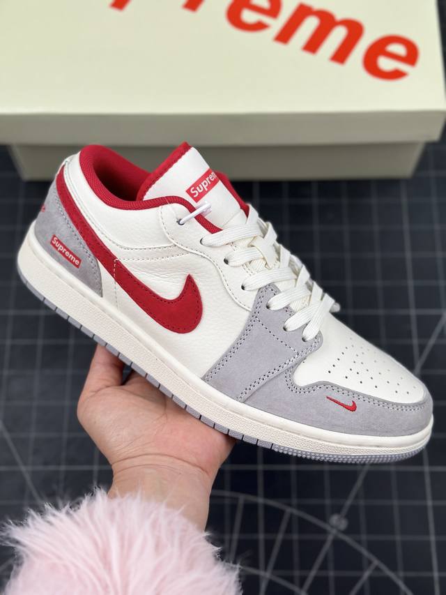 Air Jordan 1 Low Aj1 乔1 Supreme联名-白灰红勾 高端定制 低帮复古篮球鞋 #定制鞋盒 大厂纯原品质出货 超高清洁度 皮料切割干净无