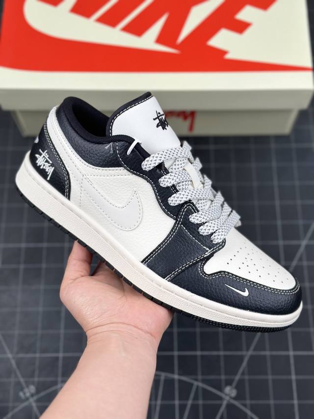 Air Jordan 1 Low Aj1 乔1 斯图西 白黑荔纹 高端定制 低帮复古篮球鞋 #定制鞋盒 大厂纯原品质出货 超高清洁度 皮料切割干净无任何毛边 细