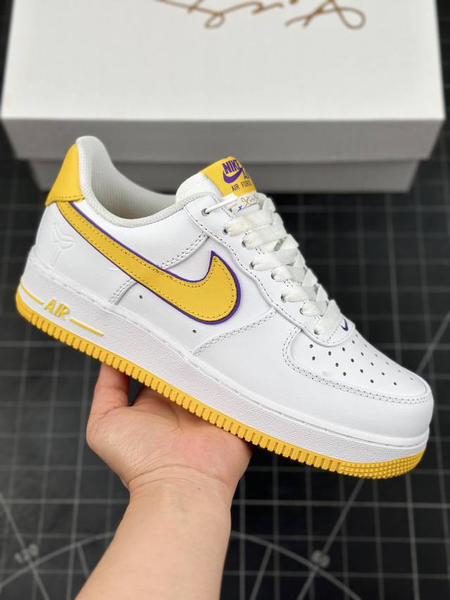 科比kobe Bryant X Nike Air Force 1 Low Retro White Varsity Maize 空军一号系列经典低帮百搭休闲运动板