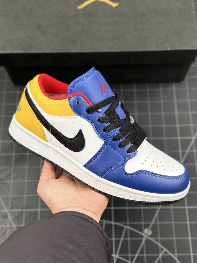 公司级nike Air Jordan 1 Low Aj1乔1 低帮休闲运动板鞋 市场唯一独家头层皮打造 原鞋原档案开发 原厂皮料 原档冲孔鞋头 正确满胶鞋垫 四