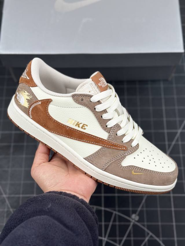 公司级travis Scott X Fragment Design X Jordan Air Jordan 1 Low Og Sp “北面联名 摩卡金” 低帮休