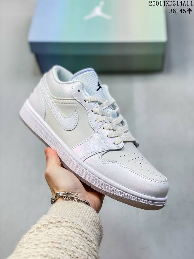 公司级Air Jordan 1 Low Aj1乔1低帮休闲板鞋 同步官方配色 官方货号:Hf3148-011 尺码:36 36.5 37.5 38 38.5 3